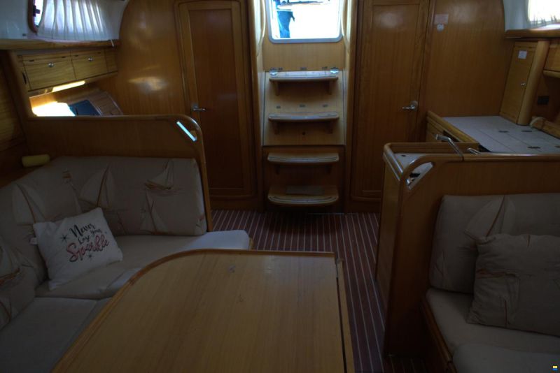 Bavaria 37 CRUISER