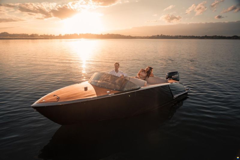 VTS Boats Flying Shark 5.7