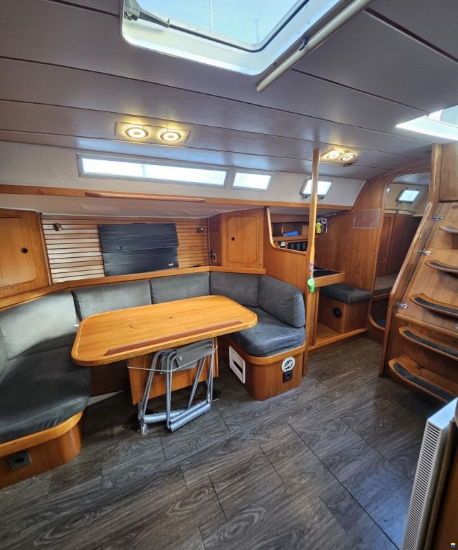 Beneteau First 51