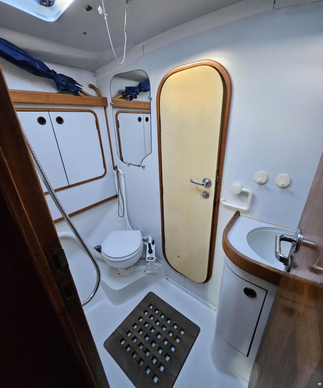 Beneteau First 51