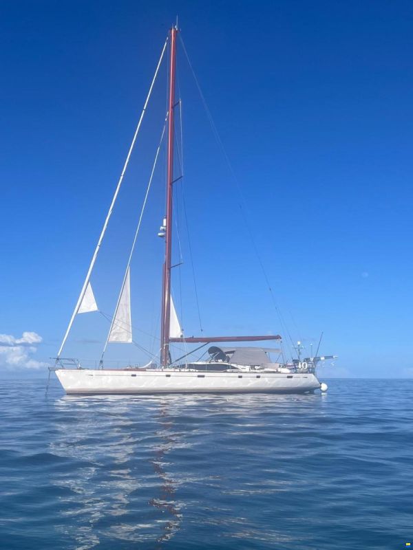 Oyster 72