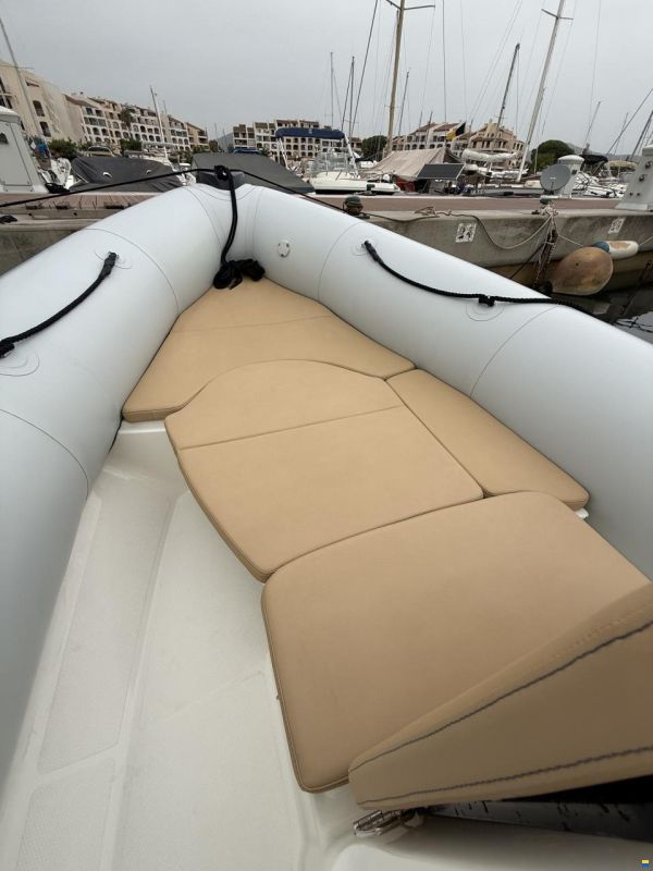 Bombard Sunrider 650 NEO