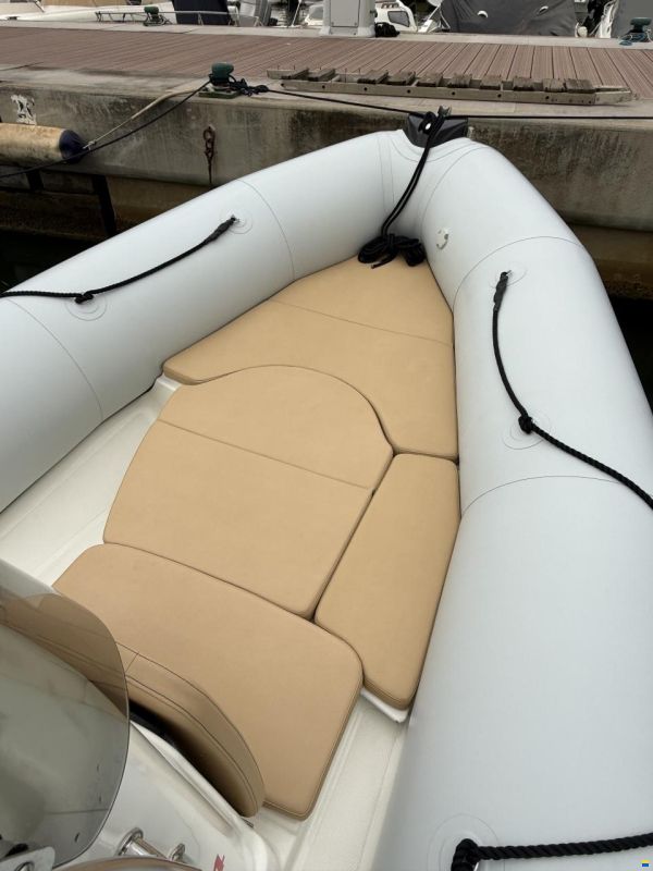 Bombard Sunrider 650 NEO