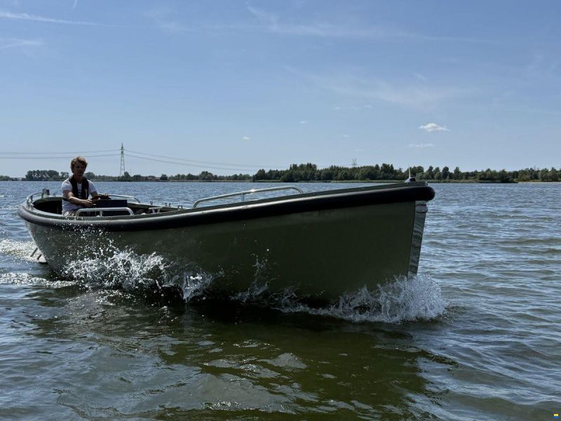 Stormer E-Lifeboat 75