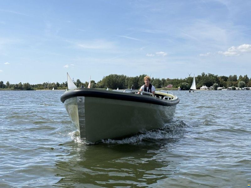Stormer E-Lifeboat 75