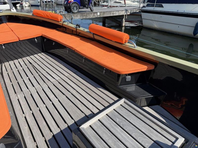 Stormer E-Lifeboat 75