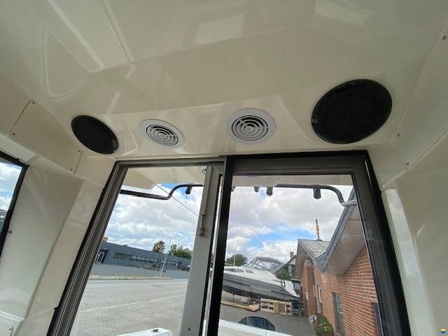 Quicksilver 705 Pilothouse m/Mercury F225 hk V6