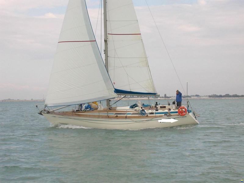 Nautors Swan 371