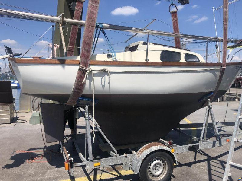Hurley 18
