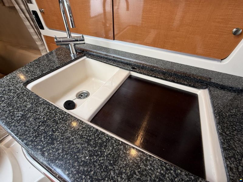 Chaparral 270 Signature