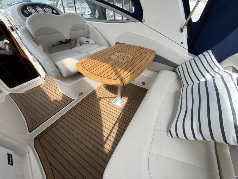 Chaparral 270 Signature