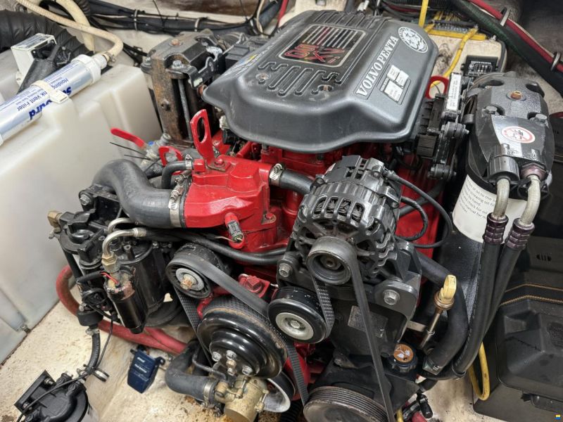 Chaparral 270 Signature