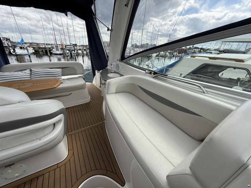 Chaparral 270 Signature
