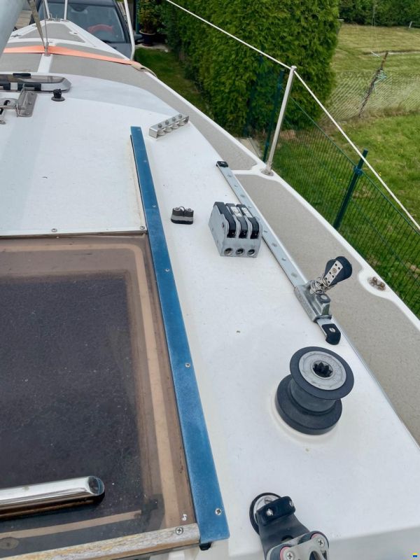 Sailart 18'