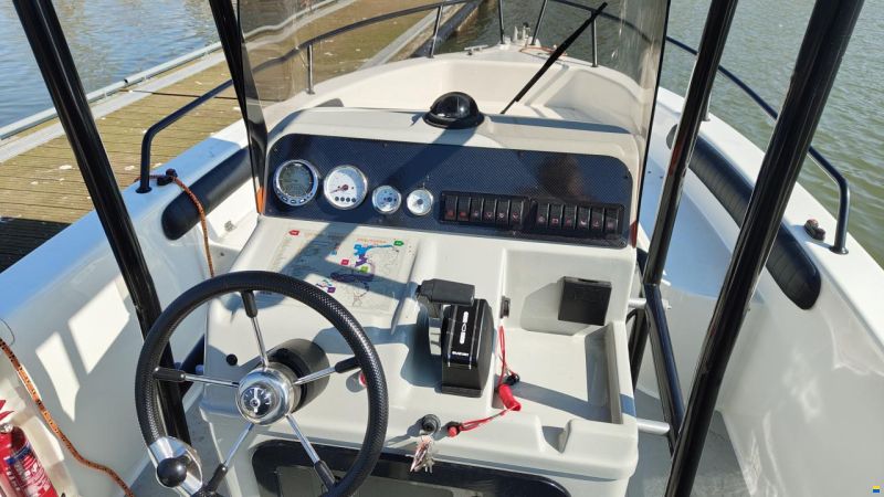 Sessa Key Largo 20