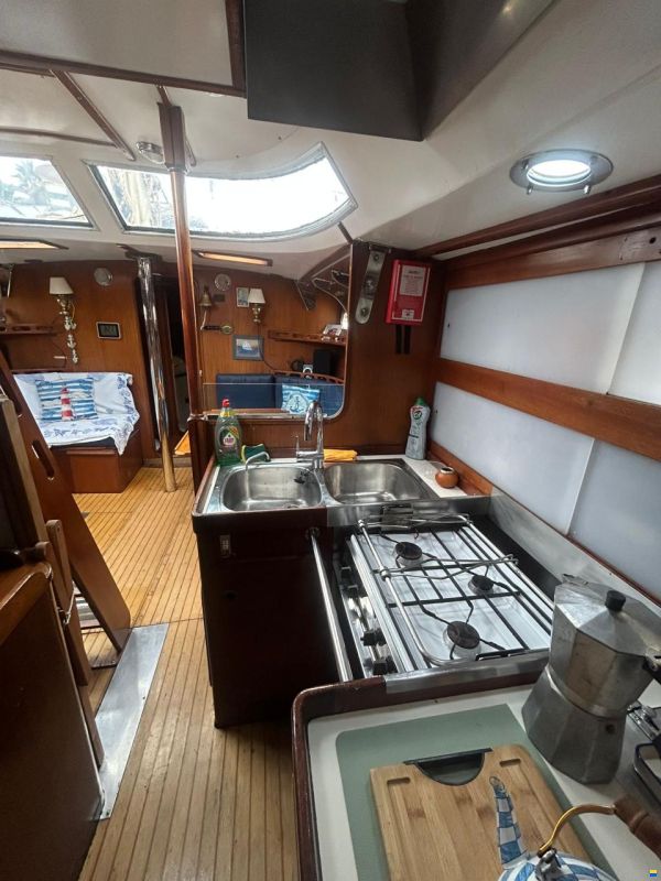 North Wind Mistral 40