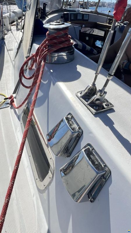 North Wind Mistral 40