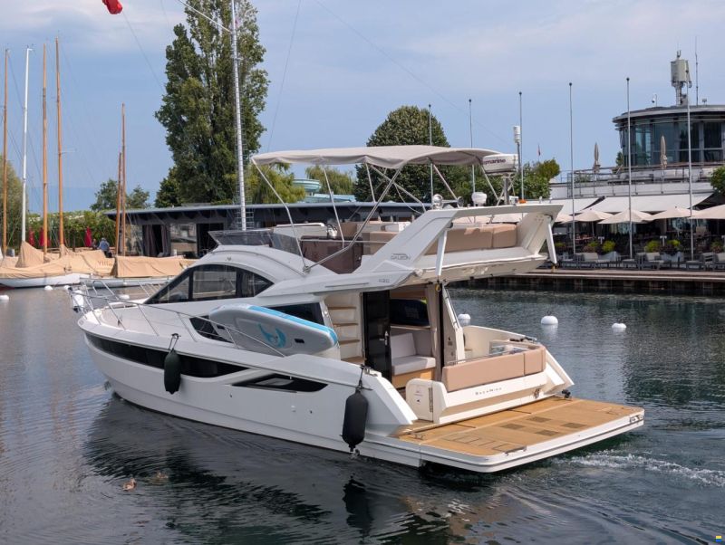 Galeon 420 fly
