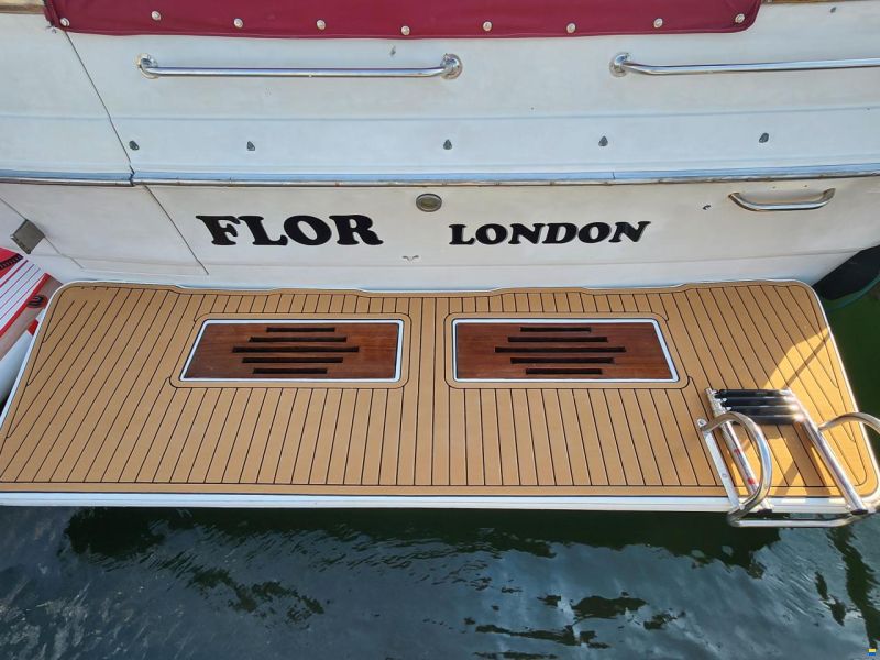 Sea Ray 340