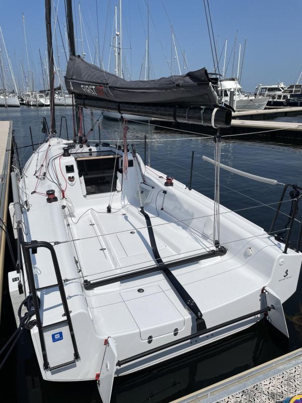 Beneteau First 27 SE