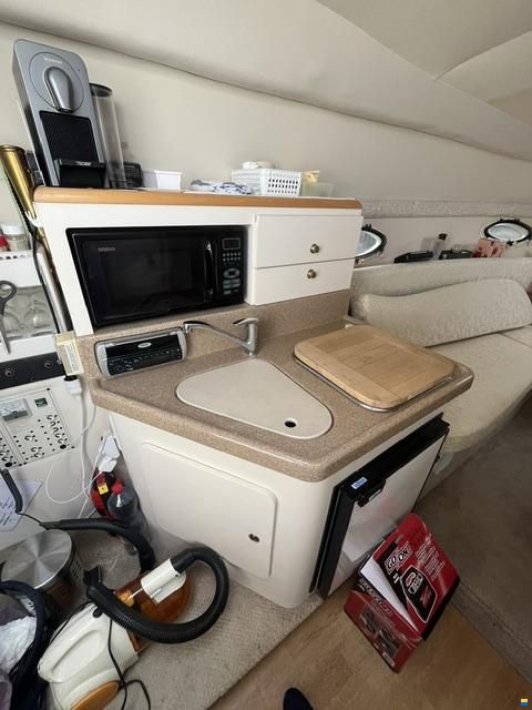Larson Cabrio 274