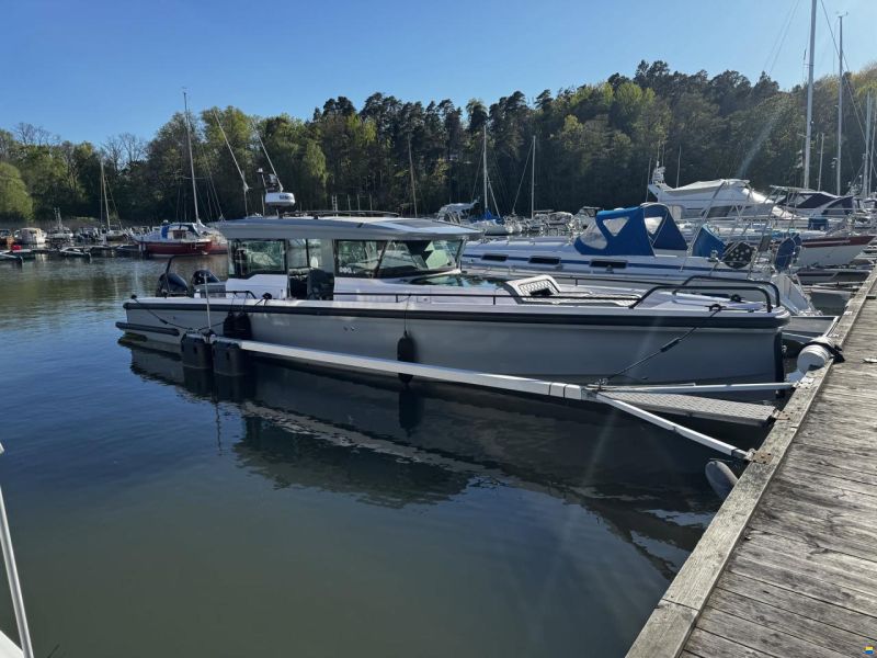 Axopar 37 XC Cross Cabin
