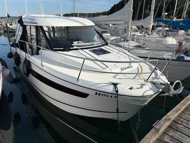 Jeanneau Merry Fisher 895