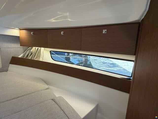 Jeanneau Merry Fisher 895
