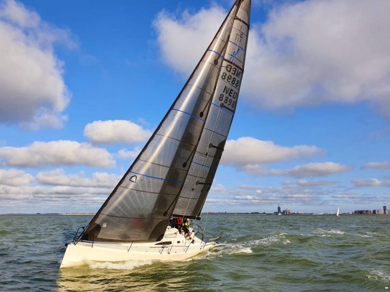 J Boats J/111