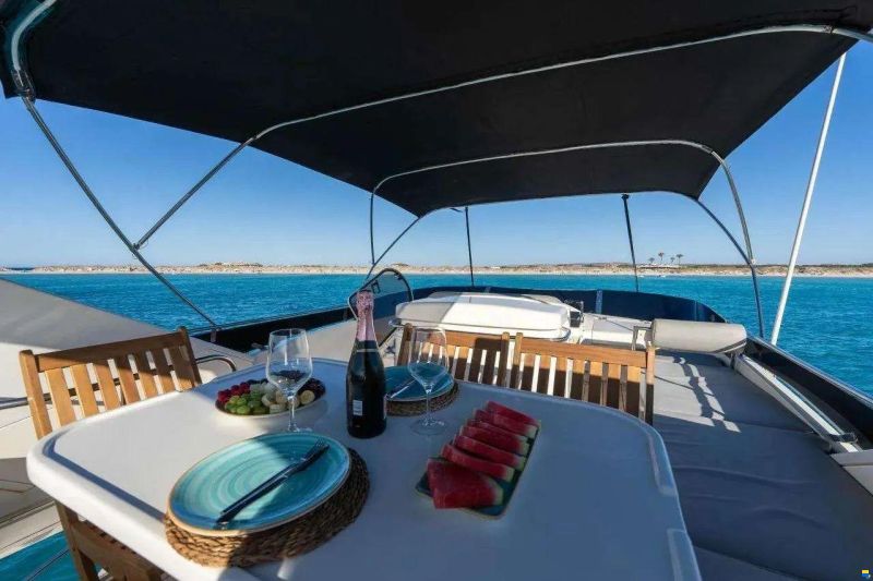 Fairline Squadron 56