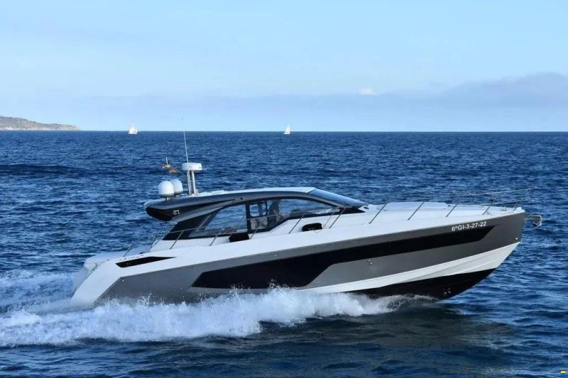Azimut Atlantis 51