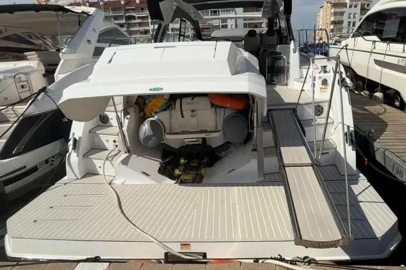 Azimut Atlantis 51