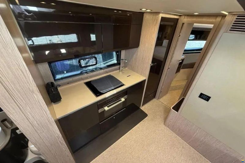 Azimut Atlantis 51