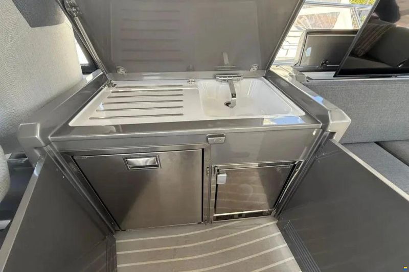 Azimut Atlantis 51
