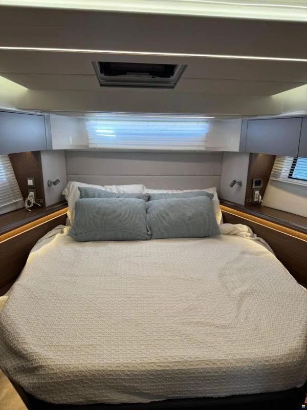 Beneteau Antares 12 Fly