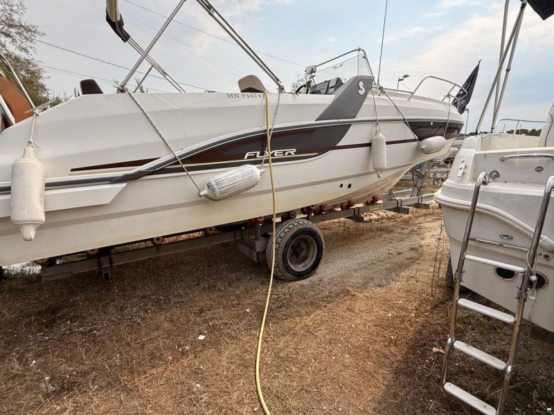 Beneteau Flyer 7.7 sundeck