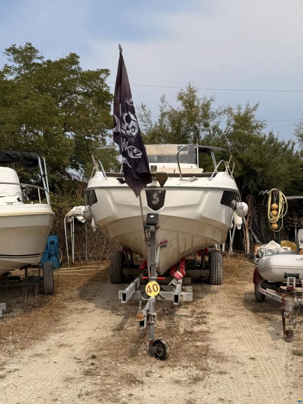 Beneteau Flyer 7.7 sundeck