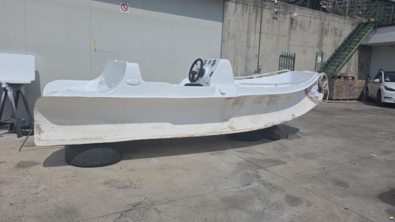AB Marine AB Yachts