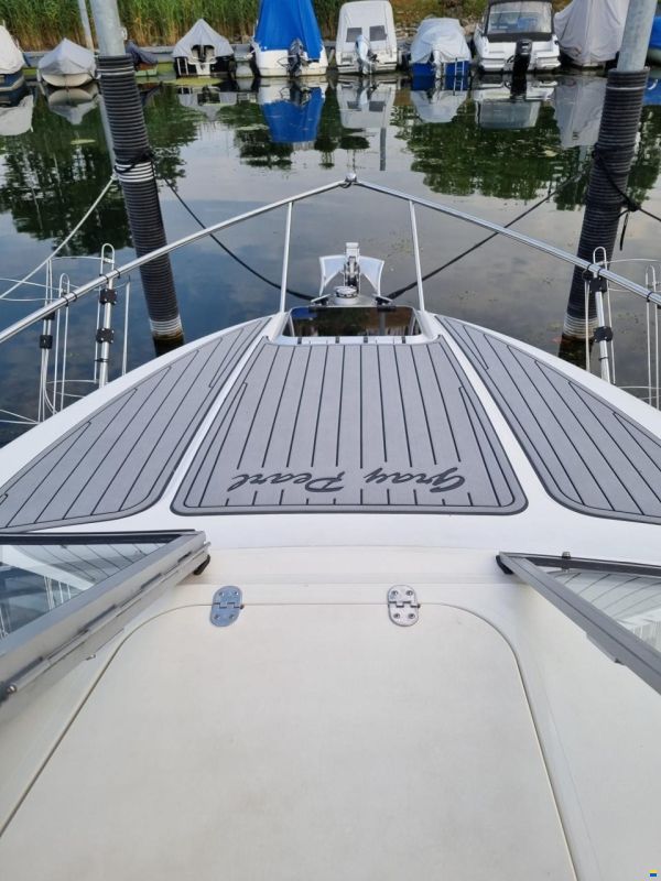 Stingray 240 CS