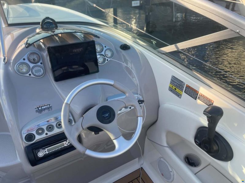 Maxum SC3