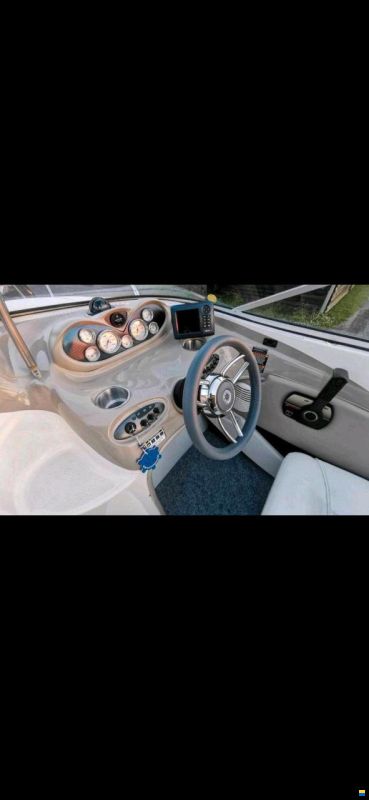Bayliner 212 Capri