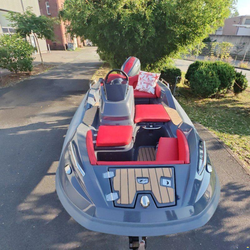 ZAR Formenti ZF0 TENDER MIT YAMAHA 30 PS