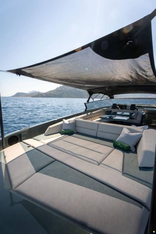 Vanquish 54