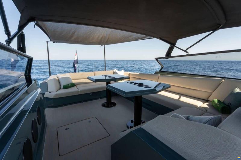 Vanquish 54