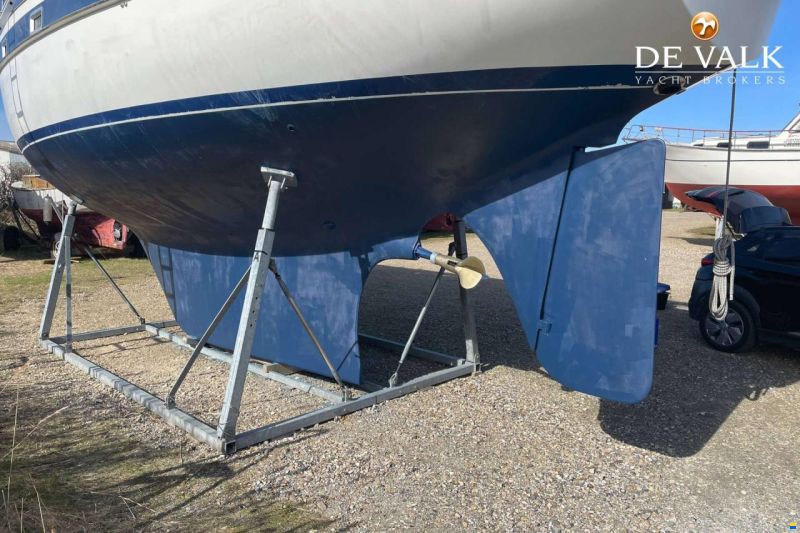 Hallberg-Rassy 42 E