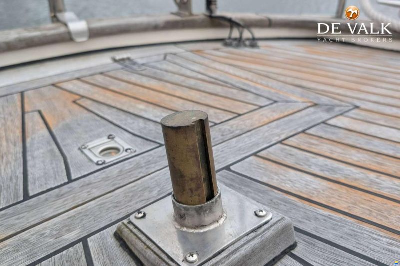 Hallberg-Rassy 42 E