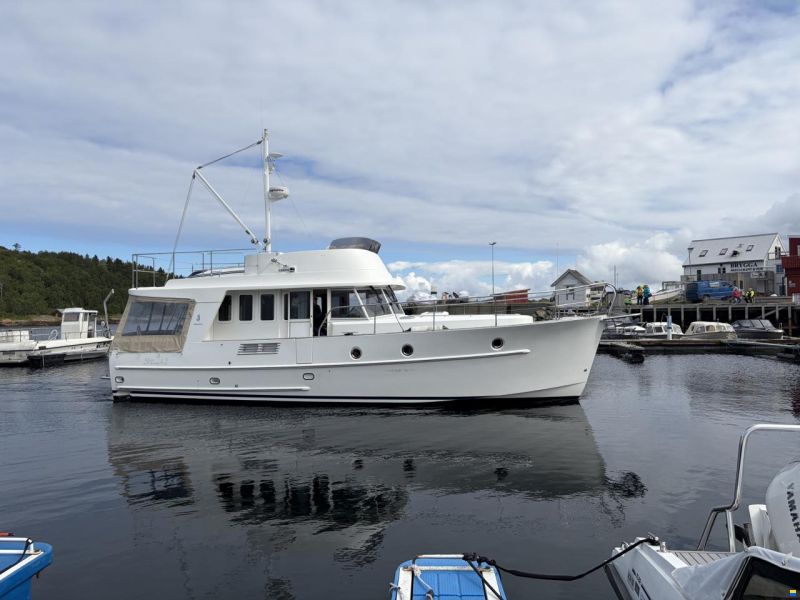 Beneteau Swift Trawler 42