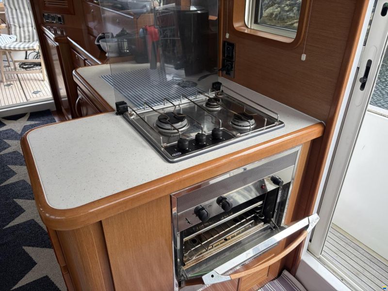 Beneteau Swift Trawler 42