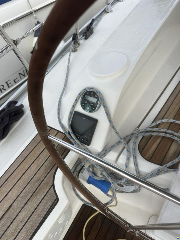 Bavaria Cruiser 37