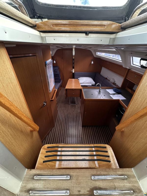 Bavaria Cruiser 37